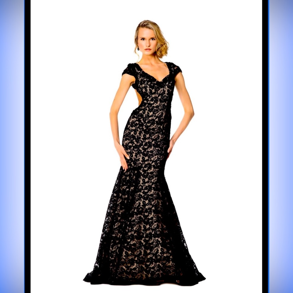 Show stopping Prom/ Evening Dress